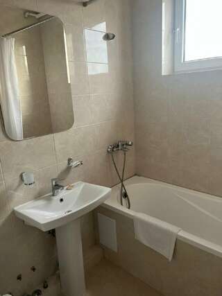 Гостиница Павел Анапа Апартаменты с балконом-3